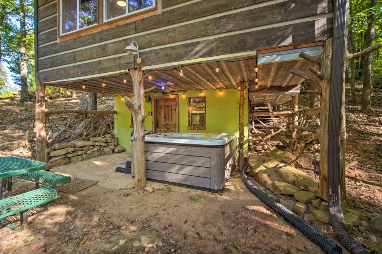 The Treehouse Cabin Creekside Home With Hot Tub! Summerville Eksteriør billede