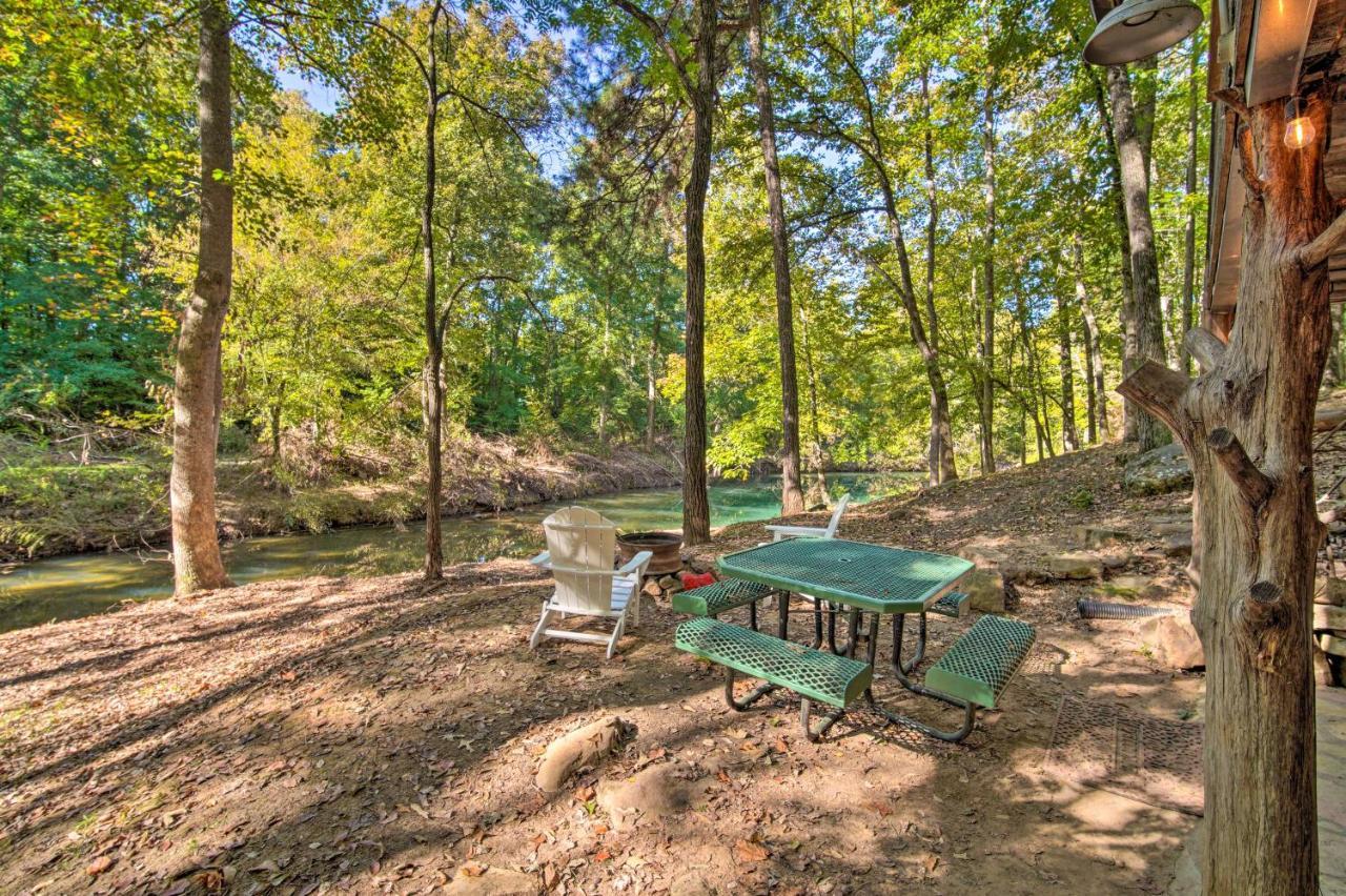 The Treehouse Cabin Creekside Home With Hot Tub! Summerville Eksteriør billede