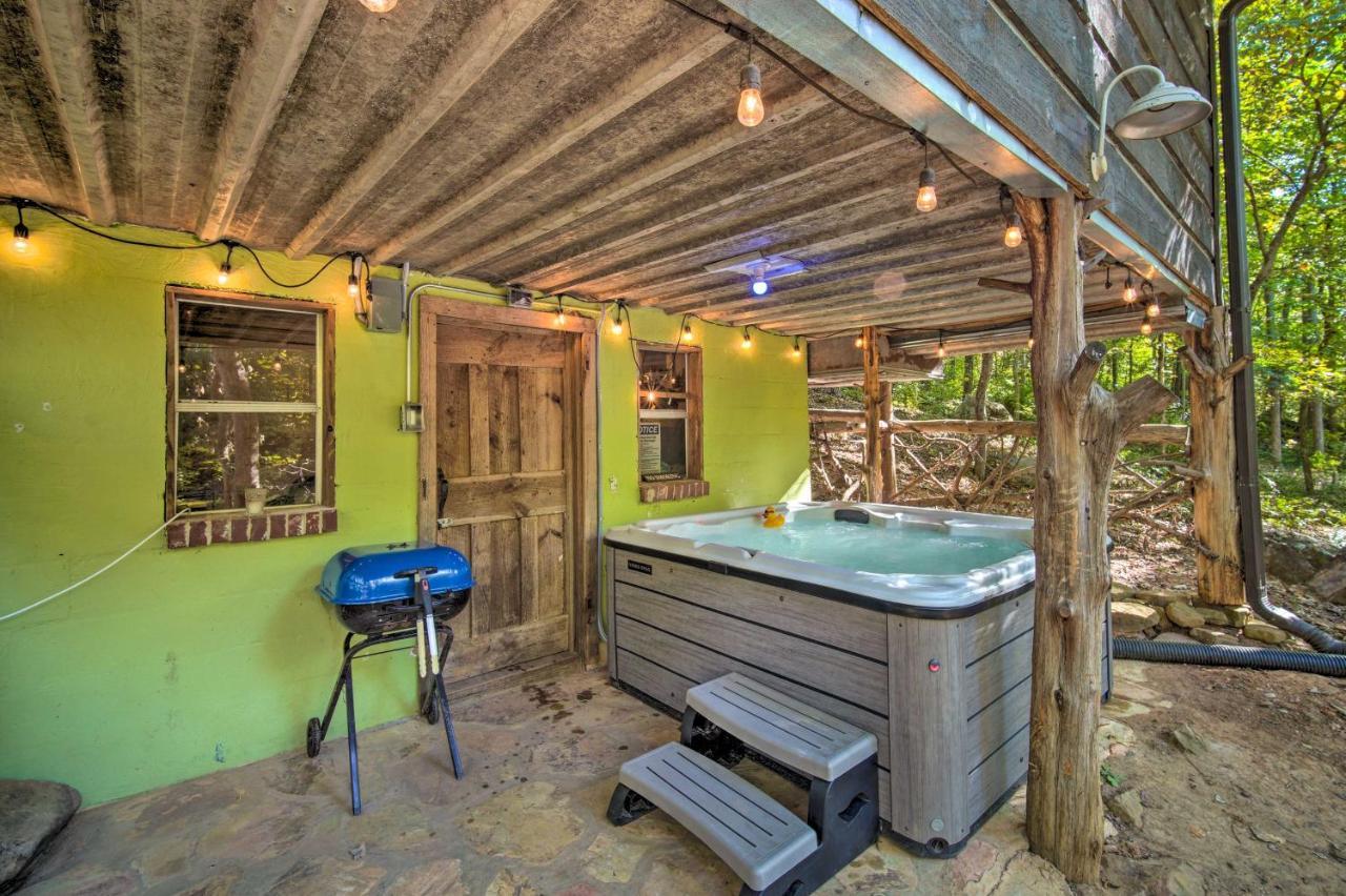The Treehouse Cabin Creekside Home With Hot Tub! Summerville Eksteriør billede