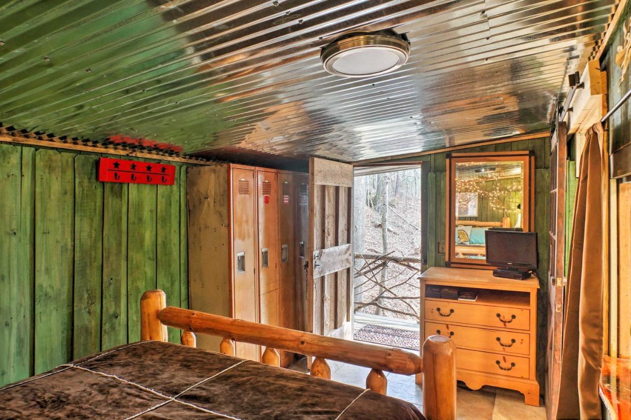 The Treehouse Cabin Creekside Home With Hot Tub! Summerville Eksteriør billede