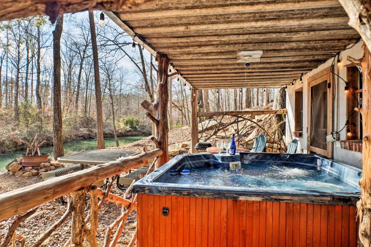 The Treehouse Cabin Creekside Home With Hot Tub! Summerville Eksteriør billede